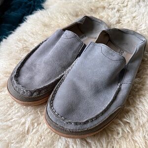 Olukai Men's Puhalu Leather Slip on Loafers